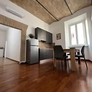 Starhome Colosseo Rom